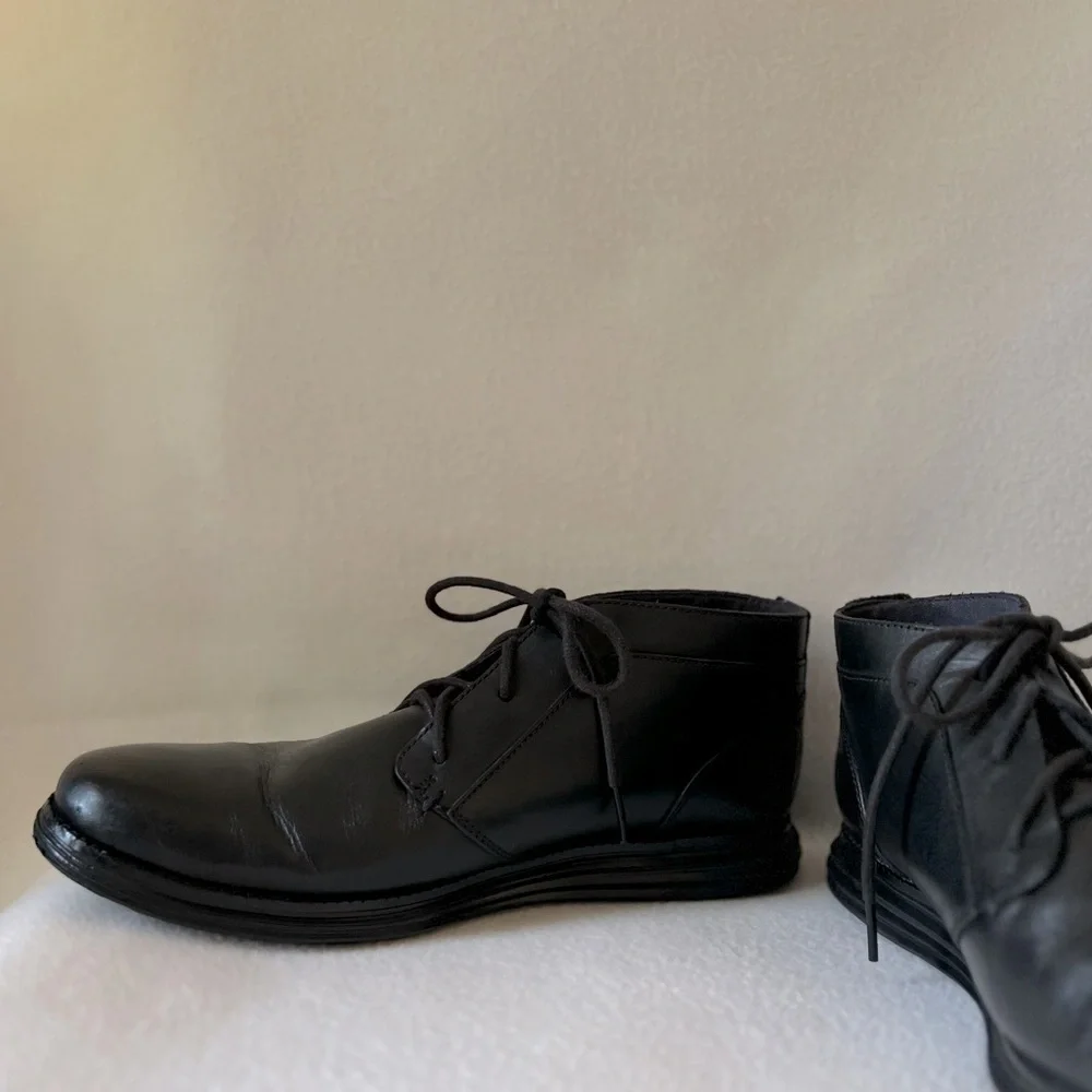 Cole Haan Original Grand Chukka Size 8 1/2 Lace Up Boots